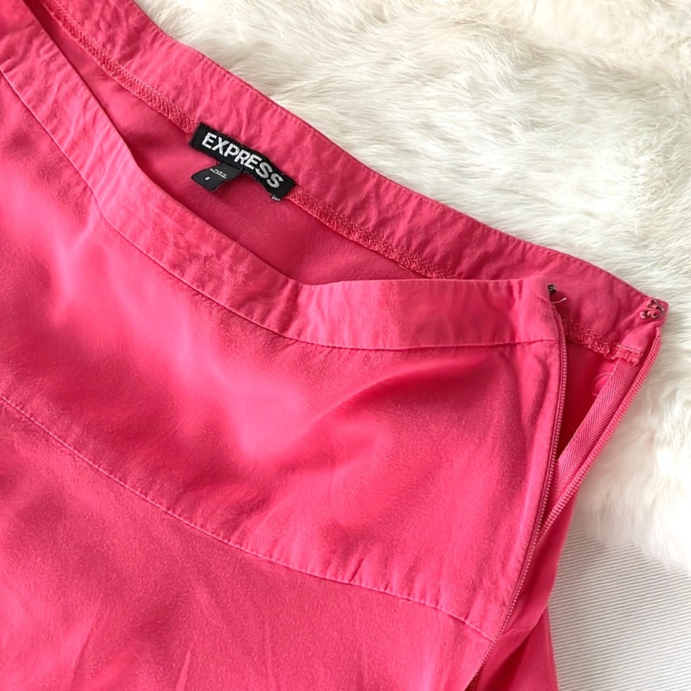 Express mini skirt